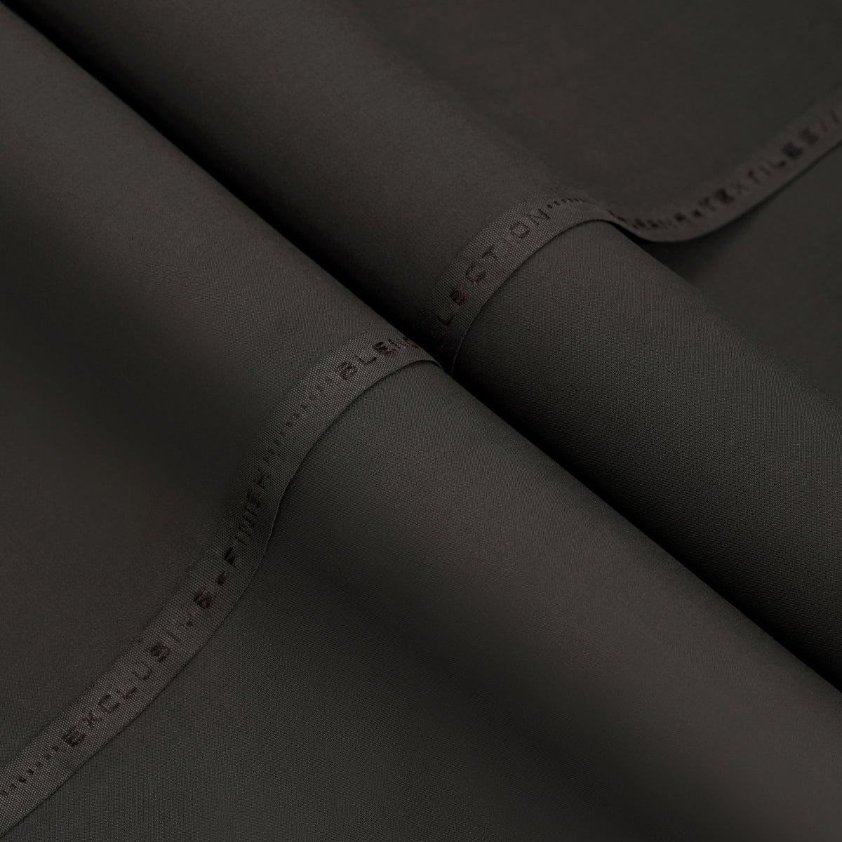 SANWAL SUITING